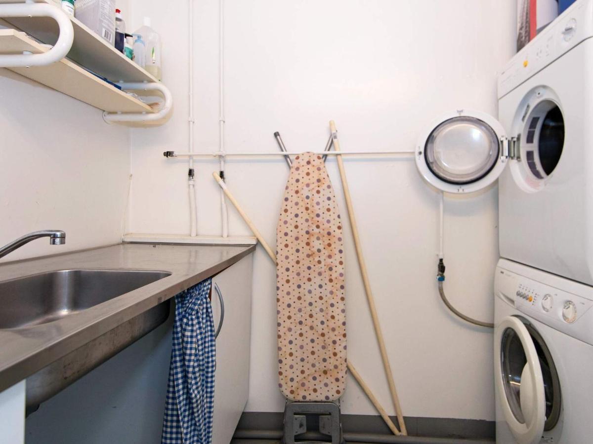 20 Person Holiday Home In Herning Exteriör bild